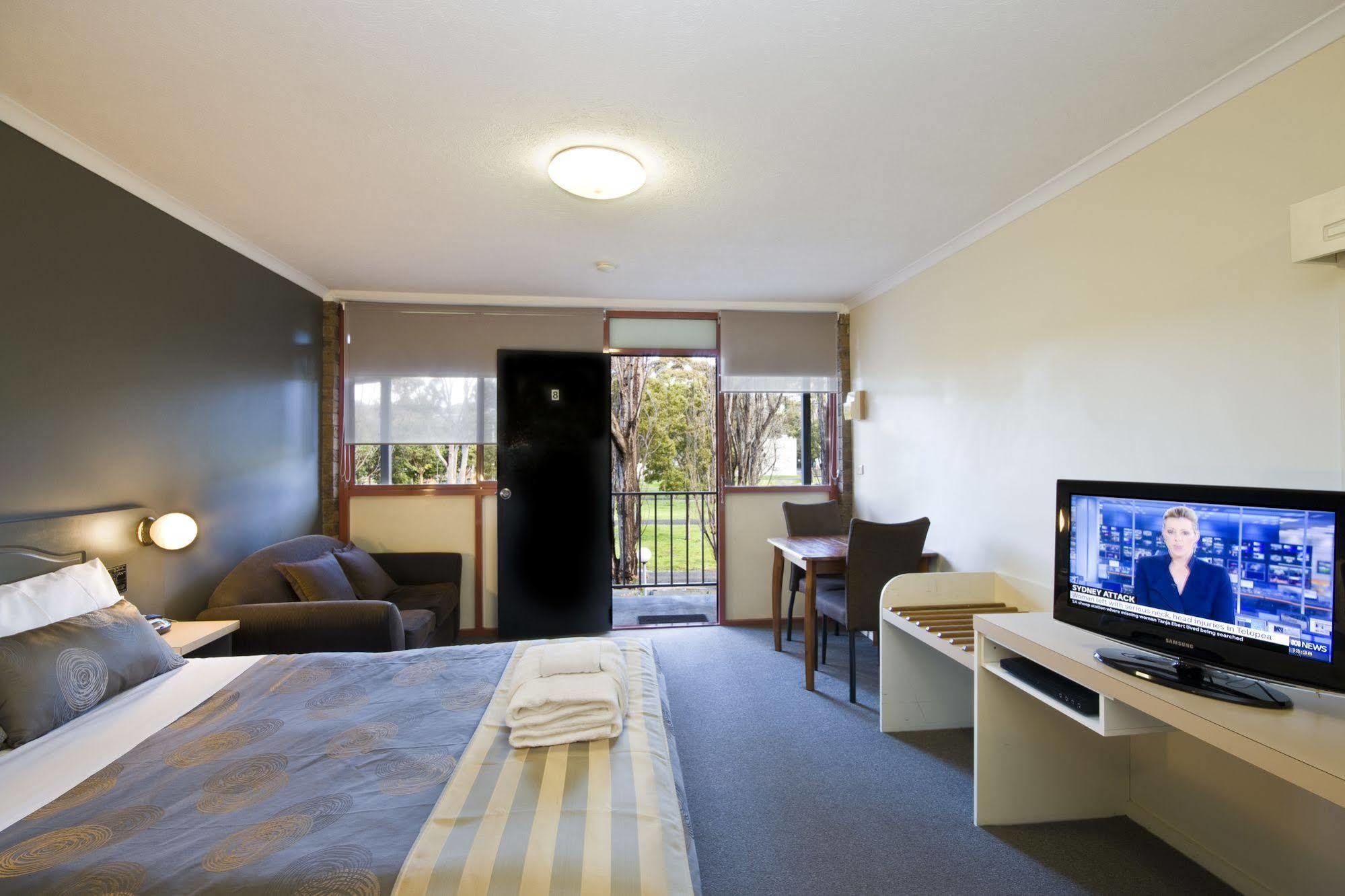 Lorne Coachman Inn מראה חיצוני תמונה